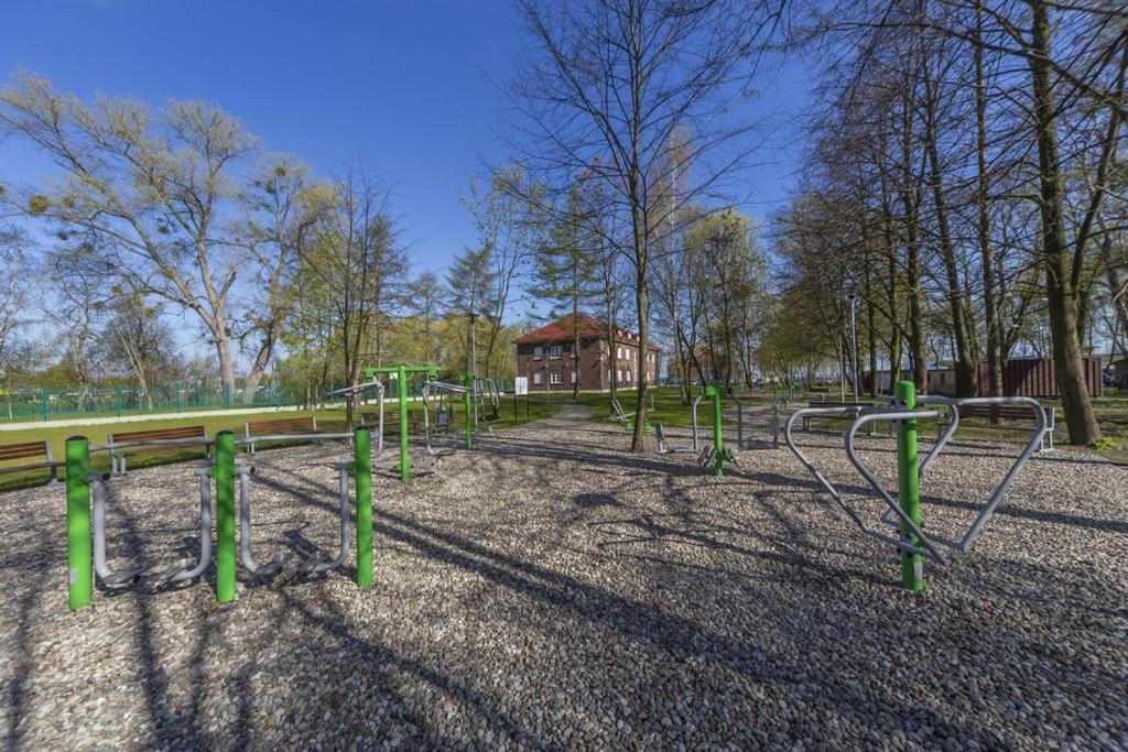 Centrum Zeglarskie Domki Kempingowe Szczecin Extérieur photo