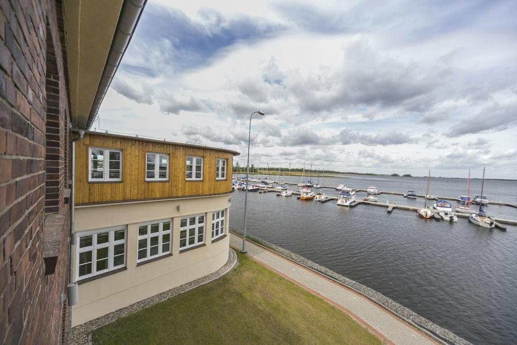 Centrum Zeglarskie Domki Kempingowe Szczecin Extérieur photo