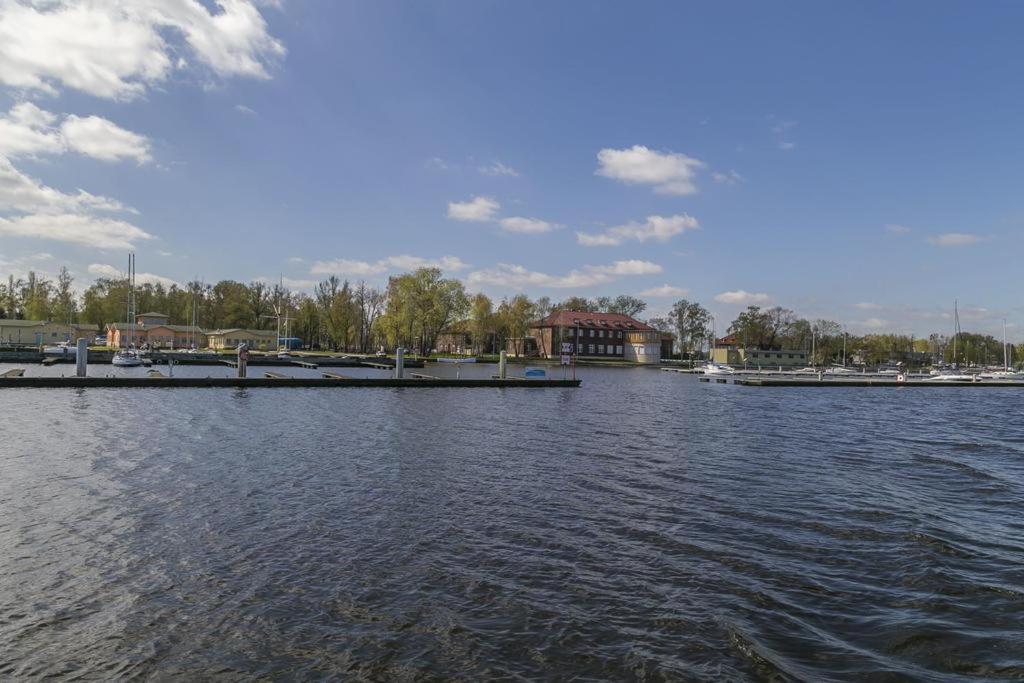 Centrum Zeglarskie Domki Kempingowe Szczecin Extérieur photo