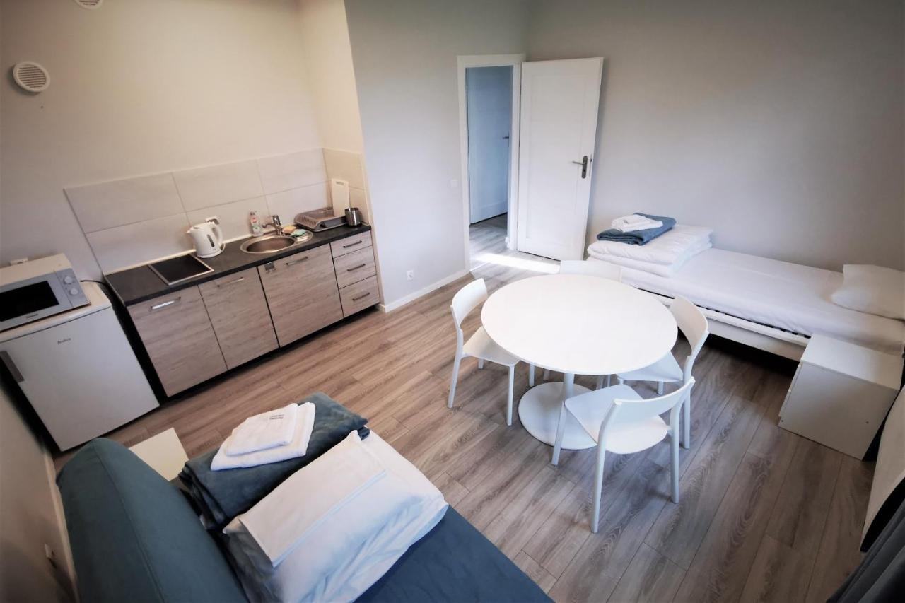 Centrum Zeglarskie Domki Kempingowe Szczecin Extérieur photo